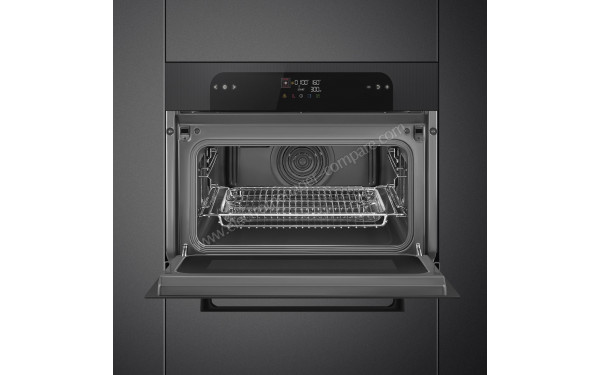 SMEG SO4202M1B - Appareil encastr&eacute; vue de l'int&eacute;rieur