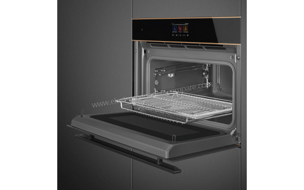 SMEG SO4604M2PNR - Vue de l'int&eacute;rieur