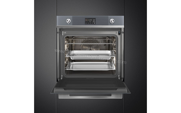 SMEG SO6102S3PS - Vue de l'int&eacute;rieur