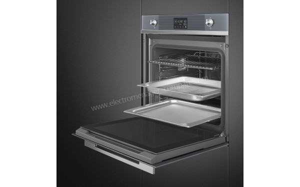 SMEG SO6102S3PS - Vue de l'int&eacute;rieur