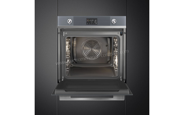 SMEG SO6102S3PS - Vue de l'int&eacute;rieur