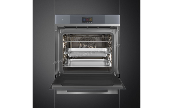 SMEG SO6104S4PS - Vue de l'int&eacute;rieur