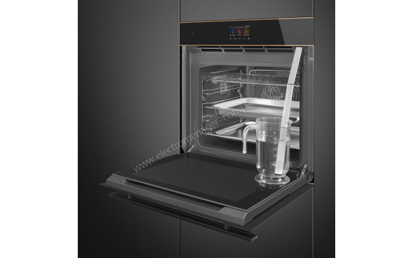 SMEG SO6604S4PNR - Mise en situation