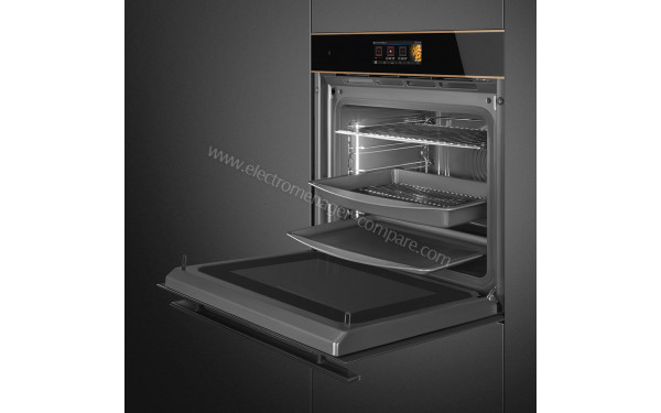 SMEG SO6606APNR - Vue de l'int&eacute;rieur