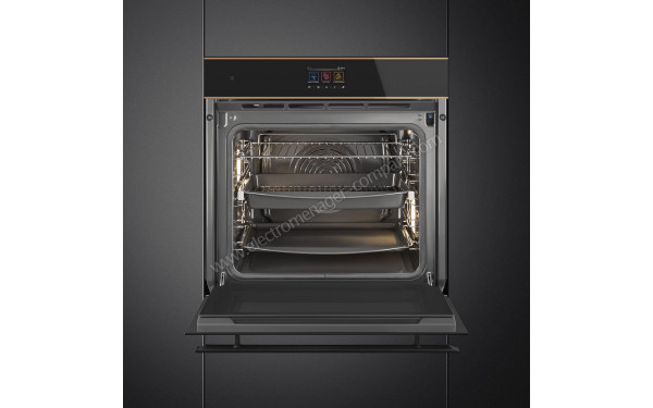 SMEG SOP6604TPNR - Vue de l'int&eacute;rieur