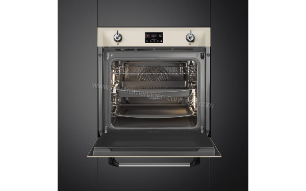 SMEG SOP6902S2PP - Vue de l'int&eacute;rieur