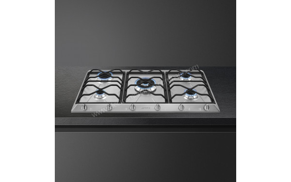 SMEG SRV596O - Appareil encastr&eacute; vue de face