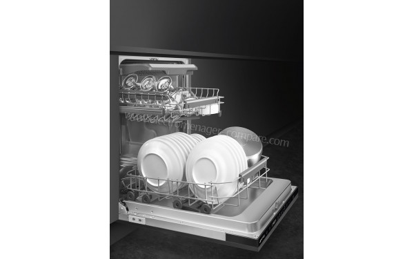 SMEG ST4523DIN - Vue des paniers