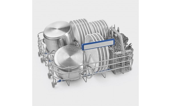 SMEG STB13OL - Vue du panier inf&eacute;rieur