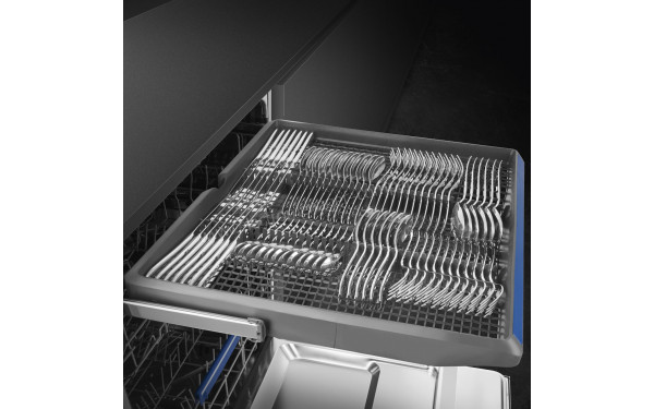 SMEG STL362DQ - Vue du tiroir sup&eacute;rieur