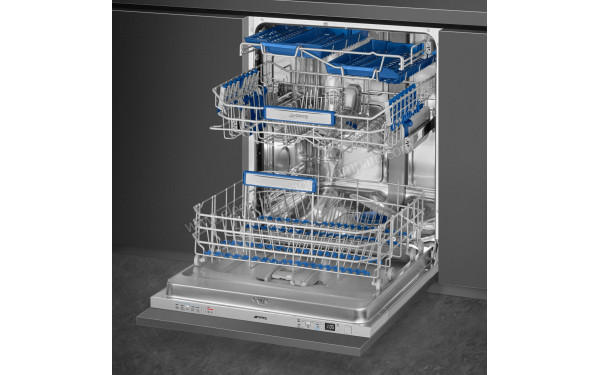 SMEG STL62335LFR - Vue de l'int&eacute;rieur 3/4 droite