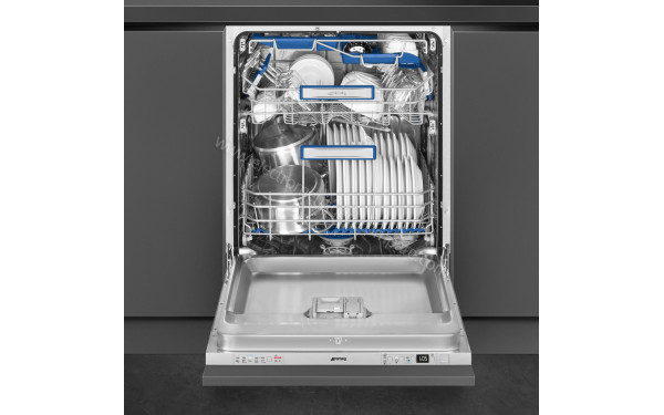 SMEG STL62335LFR - Vue de l'int&eacute;rieur