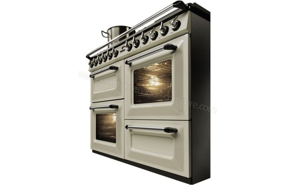 SMEG TR4110P1 - Vue 3/4 droite, lampes allum&eacute;es (cr&eacute;dit : Boulanger)