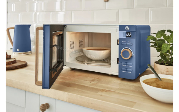 SWAN SM22036BLUN - Vue de l'int&eacute;rieur