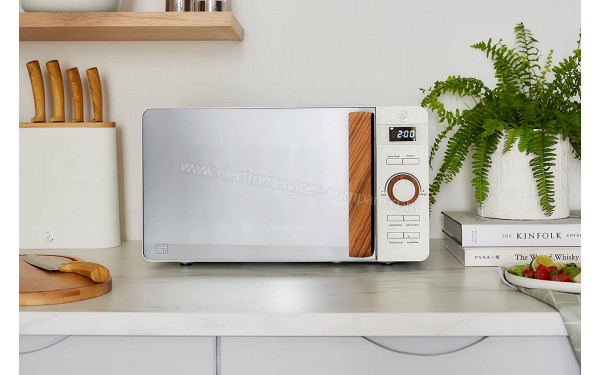 SWAN SM22036LWHTN - Mise en situation