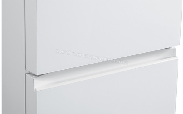 THOMSON CTH322NFGLW - Zoom sur la poign&eacute;e