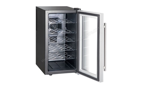 THOMSON MILLESIME 18 - Vue de l'int&eacute;rieur (cr&eacute;dit : Darty)