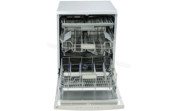 THOMSON TDW 60 SILVER - Vue de l'int&eacute;rieur 2 (cr&eacute;dit : Darty)