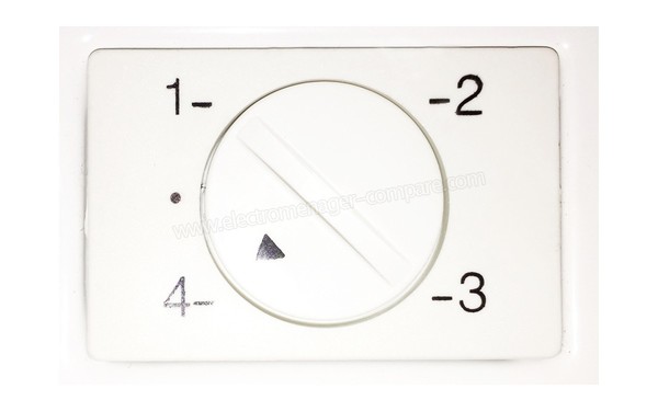 THOMSON TH-TTFZNC2 - Vue des commandes (cr&eacute;dit : Darty)