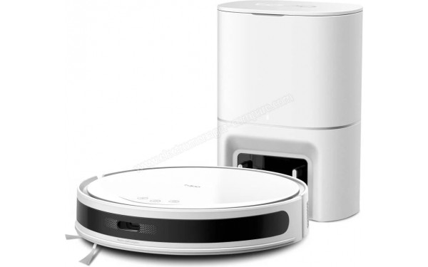 TP LINK Tapo RV20 Max Plus Blanc - Vue de 3/4 droite et station de chargement