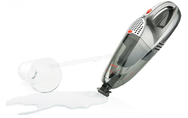 TRISTAR KR-3178 - Vue 3/4 droite aspiration de liquide