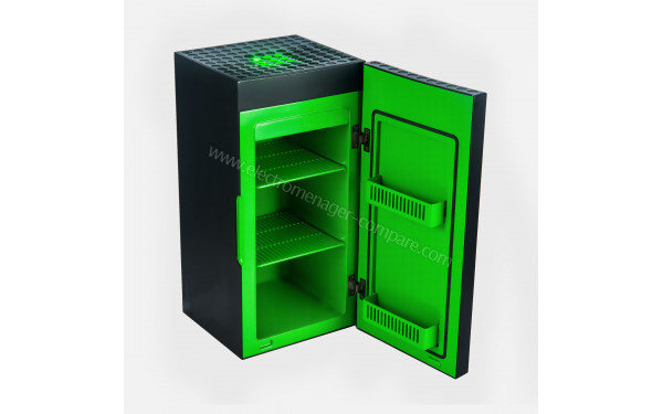 UKONIC Mini frigo Xbox Series X 10 litres - Vue de l'int&eacute;rieur