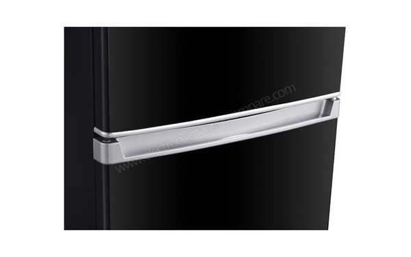 VALBERG 2D 212 A+ B742C - Poign&eacute;es externes