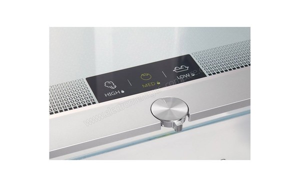 VALBERG 4D 500 A++ X625C - Vue des commandes 2