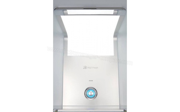 VALBERG 4D 500 A++ X625C - Vue des &eacute;quipements int&eacute;rieurs