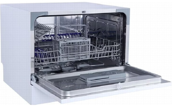 VALBERG 6S49 F W929C 2 - Vue de l'int&eacute;rieur