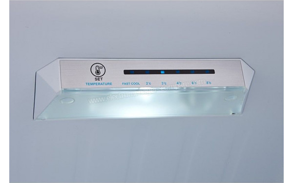 VALBERG CNF 265 A+ W625C - Panneau de commandes de r&eacute;glage de la temp&eacute;rature