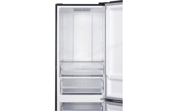 VALBERG CNF 400 D S742C - Vue de l'int&eacute;rieur partie r&eacute;frig&eacute;rateur