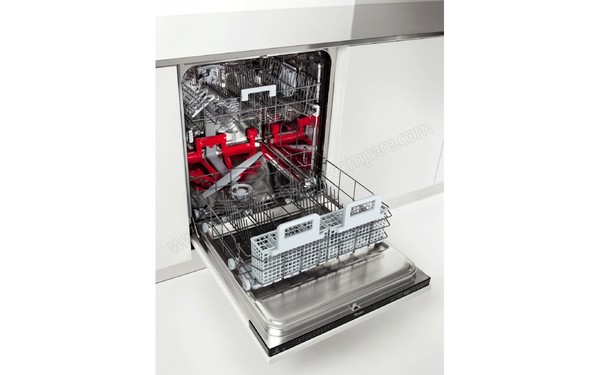 WHIRLPOOL ADG8798A+PCFD - Vue de l'int&eacute;rieur (cr&eacute;dit : Darty)