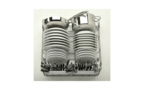 WHIRLPOOL ADG8798A+PCFD - Vue du panier inf&eacute;rieur  (cr&eacute;dit : Darty)