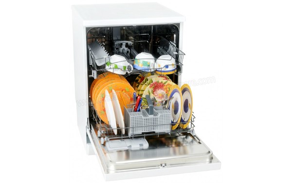 WHIRLPOOL ADP4820WH - Vue de l'int&eacute;rieur (cr&eacute;dit : Darty)