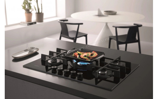 WHIRLPOOL AGR758NB - Mise en situation