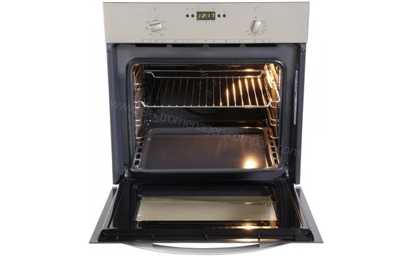 WHIRLPOOL AKP 250/IX - Vue de l'int&eacute;rieur 3 (cr&eacute;dit : Boulanger)