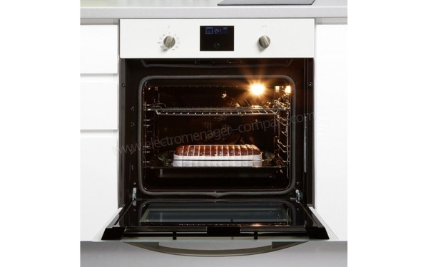 WHIRLPOOL AKZ 520/WH - Vue de face, porte ouverte