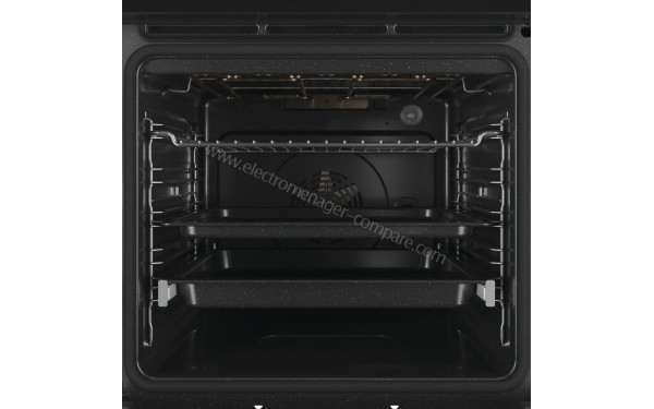 WHIRLPOOL AKZ9S 8270 FB - Vue de l'int&eacute;rieur