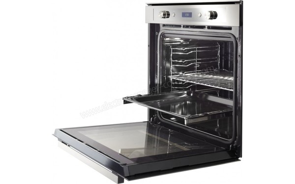 WHIRLPOOL AKZM 8080/IX - Vue 3/4 droite porte ouverte  (cr&eacute;dit : Boulanger)