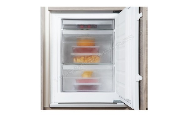 WHIRLPOOL ART5500/A+ - Vue des tiroirs de cong&eacute;lation