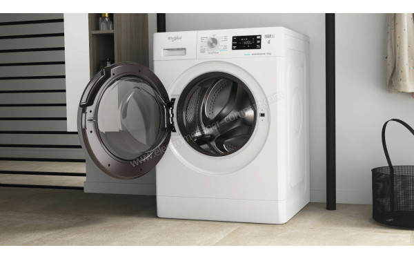 WHIRLPOOL FFB10469SVFR - Mise en situation