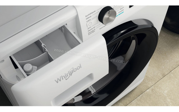 WHIRLPOOL FFB8648BVFR - Zoom sur le tiroir lessiviel