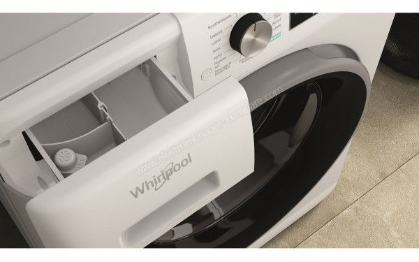 WHIRLPOOL FFDD9469BSVFR - Zoom sur le tiroir lessiviel
