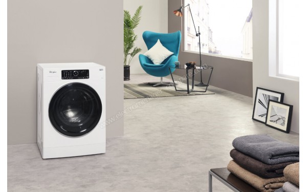WHIRLPOOL FSCR80430 - Mise en situation