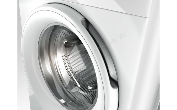 WHIRLPOOL FWFP 81484 W FR - Hublot (cr&eacute;dit : Boulanger)
