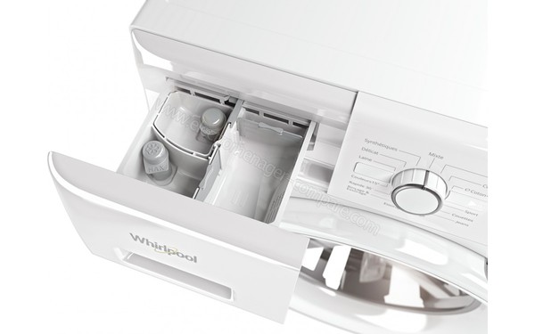 WHIRLPOOL FWFP 81484 W FR - Bac &agrave; produits (cr&eacute;dit : Boulanger)