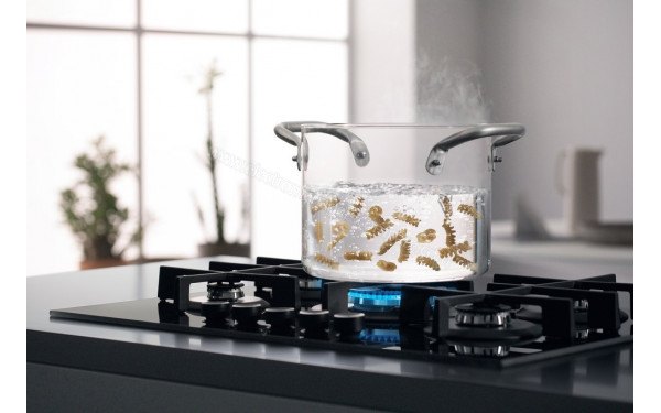 WHIRLPOOL GOWL 758/NB FR - Mise en situation