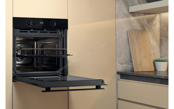 WHIRLPOOL OWR551RR0B - Appareil encastr&eacute; vue de l'int&eacute;rieur