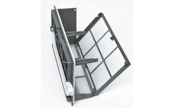 WHIRLPOOL STU92EEU - Vue du filtre (cr&eacute;dit : Boulanger)